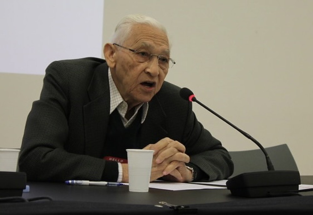A public meeting on citizenship rights